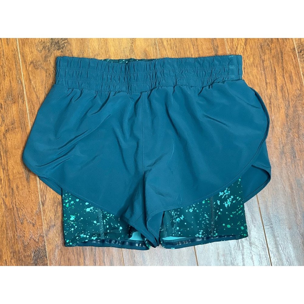 Athleta HIIT It 2 in 1 Shorts Size Small